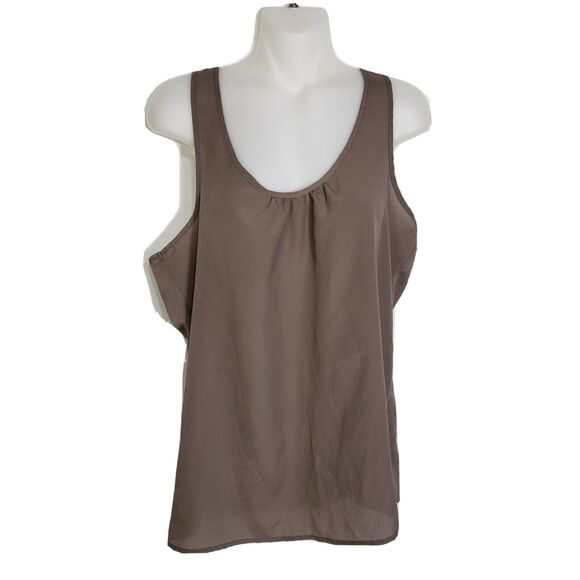 Forever 21 XXI Womens Sz Medium Tank Top Razor Back Sheer Scoop Neck Polyester - Picture 1 of 8